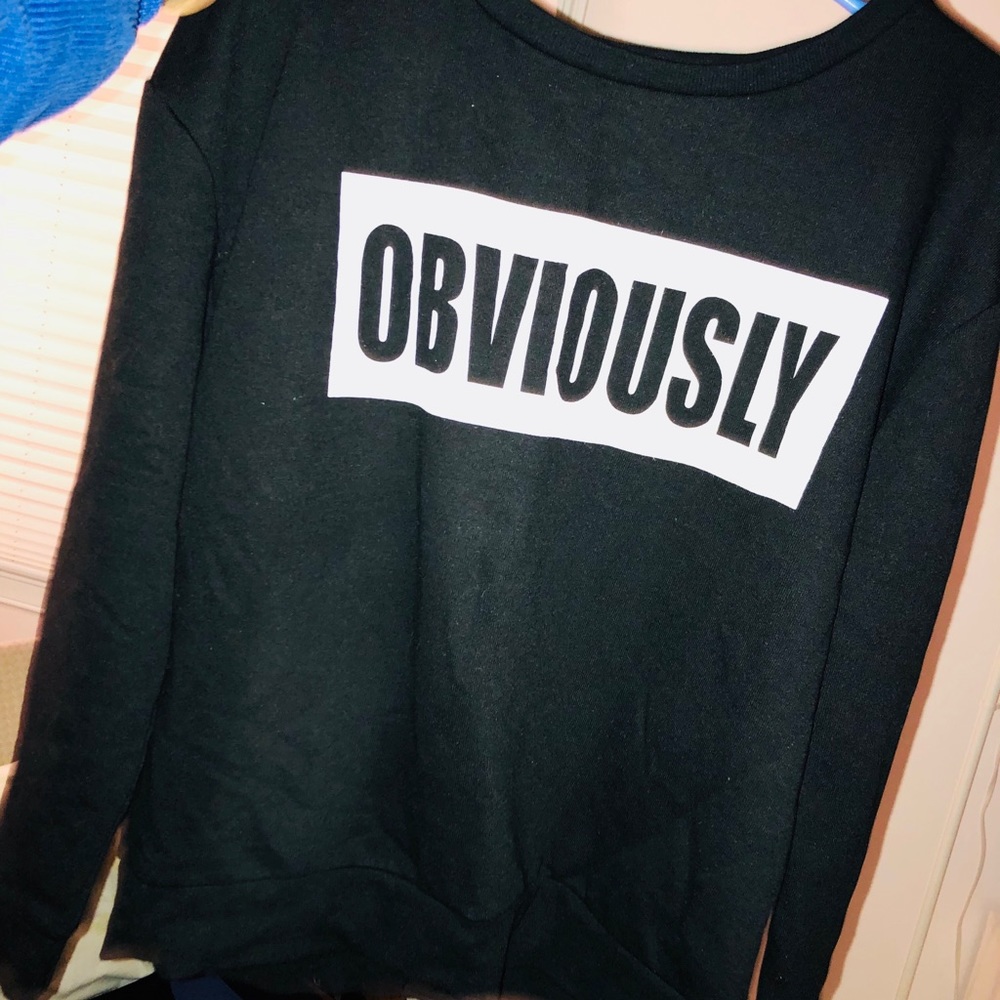 BLACK CREWNECK - Picture 2 of 3